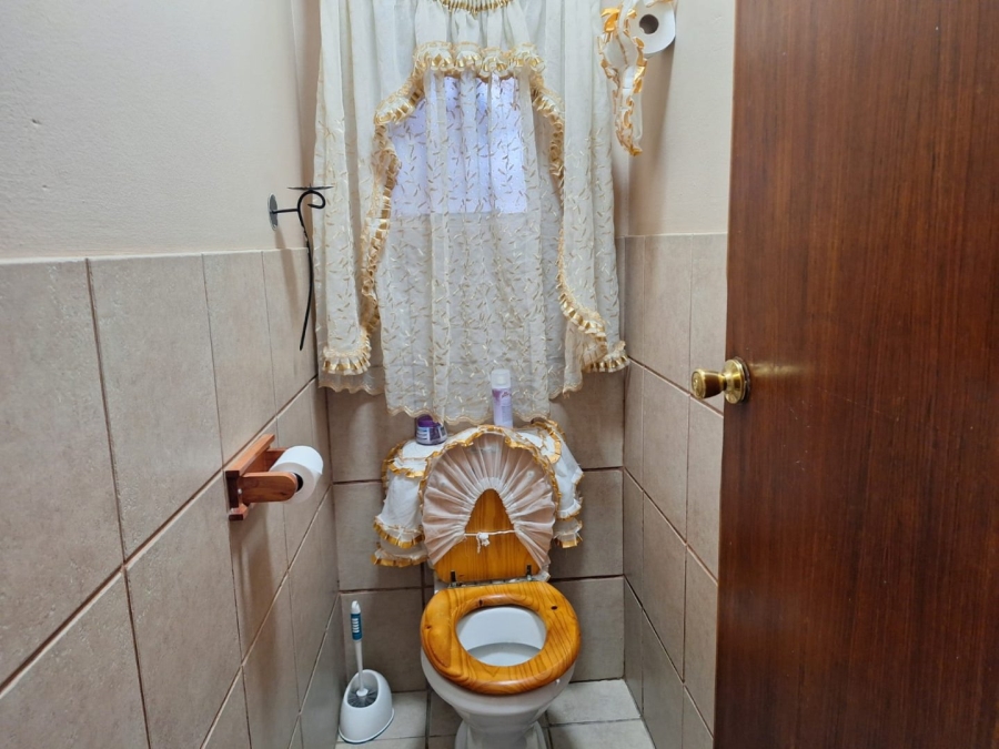 2 Bedroom Property for Sale in Westdene Free State
